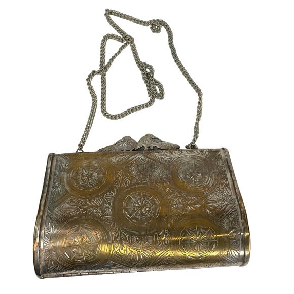 Vintage Peacock Flower Engraved Brass Pillow Purse Chain Strap 7" x 4.5" - Picture 13 of 16